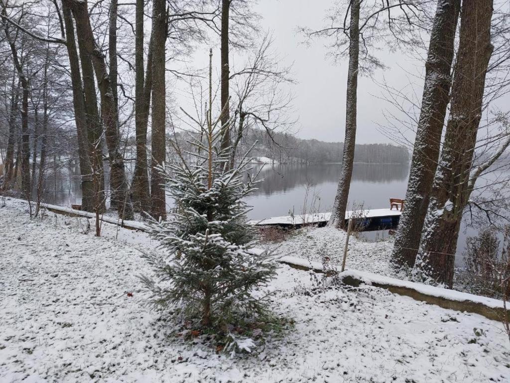 Czarna Jachta - Na Szlaku Legend - - - - - Pokoje Nad Jeziorem Kruklanki Esterno foto